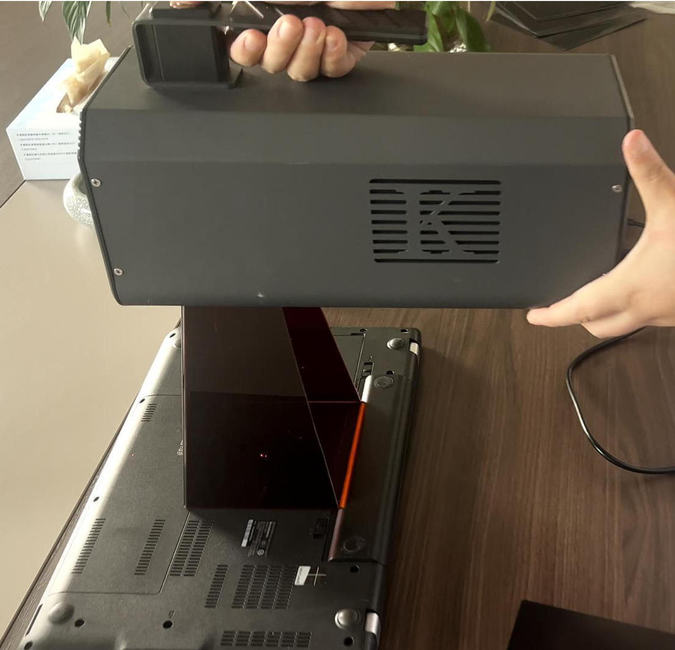 Handheld Automatic Laser Print - đánh giá và giá Industrial Handheld Laser Printer